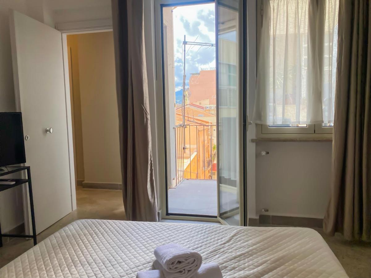 Leone Suite B&B&Restaurant Palerme Extérieur photo